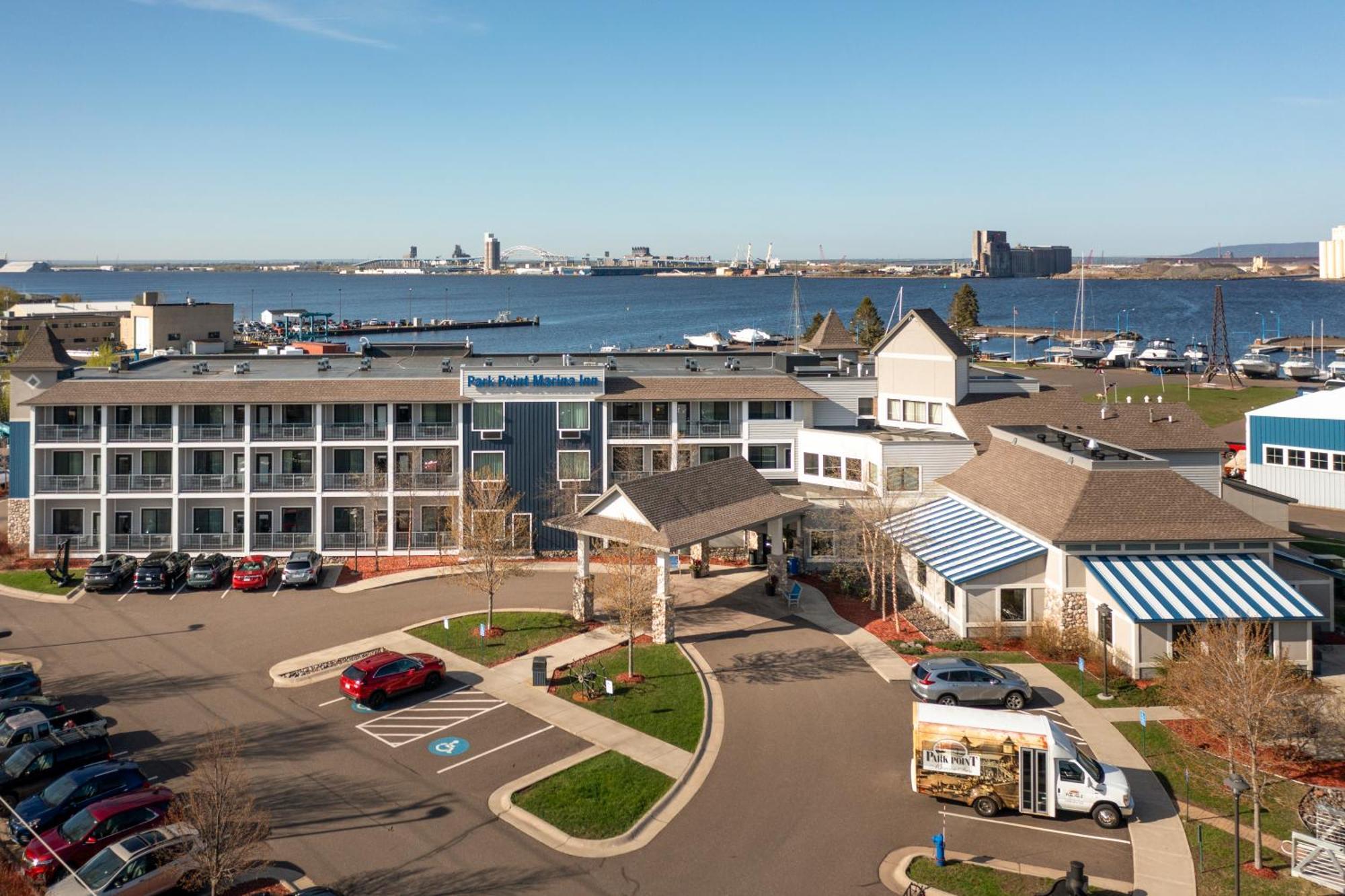 Park Point Marina Inn Ντουλούθ Εξωτερικό φωτογραφία
